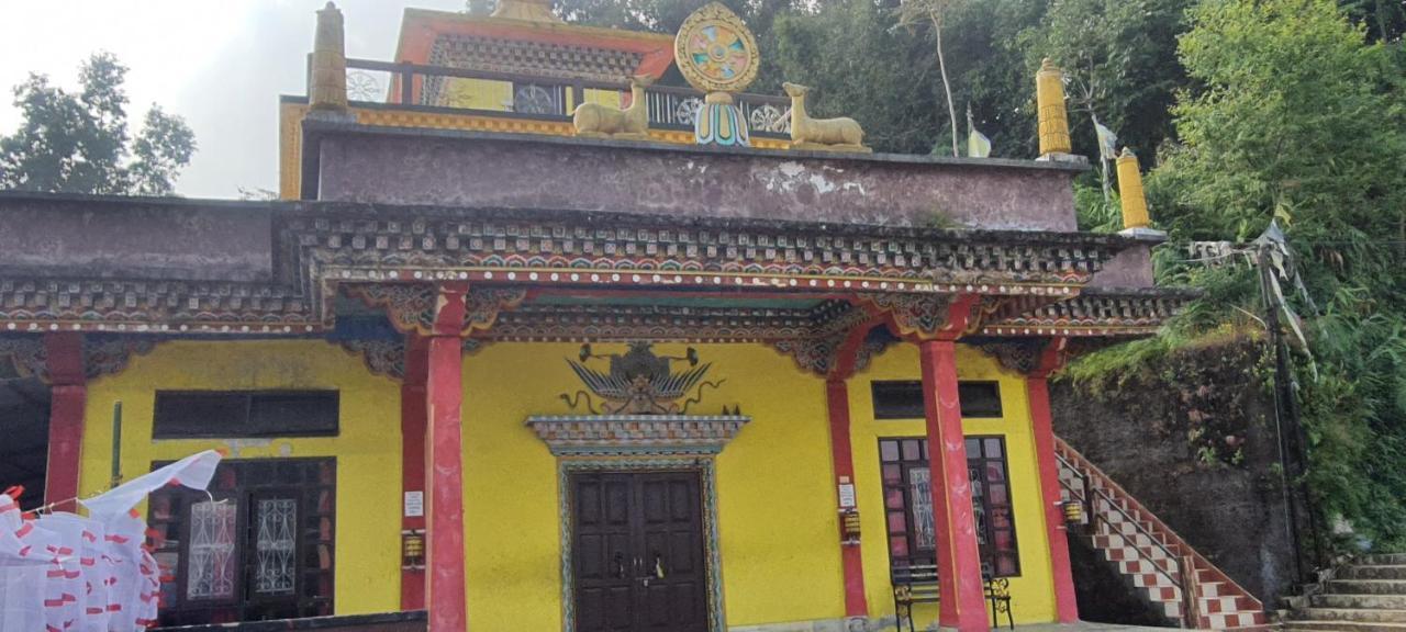 New Bloom Homestay Kurseong Экстерьер фото